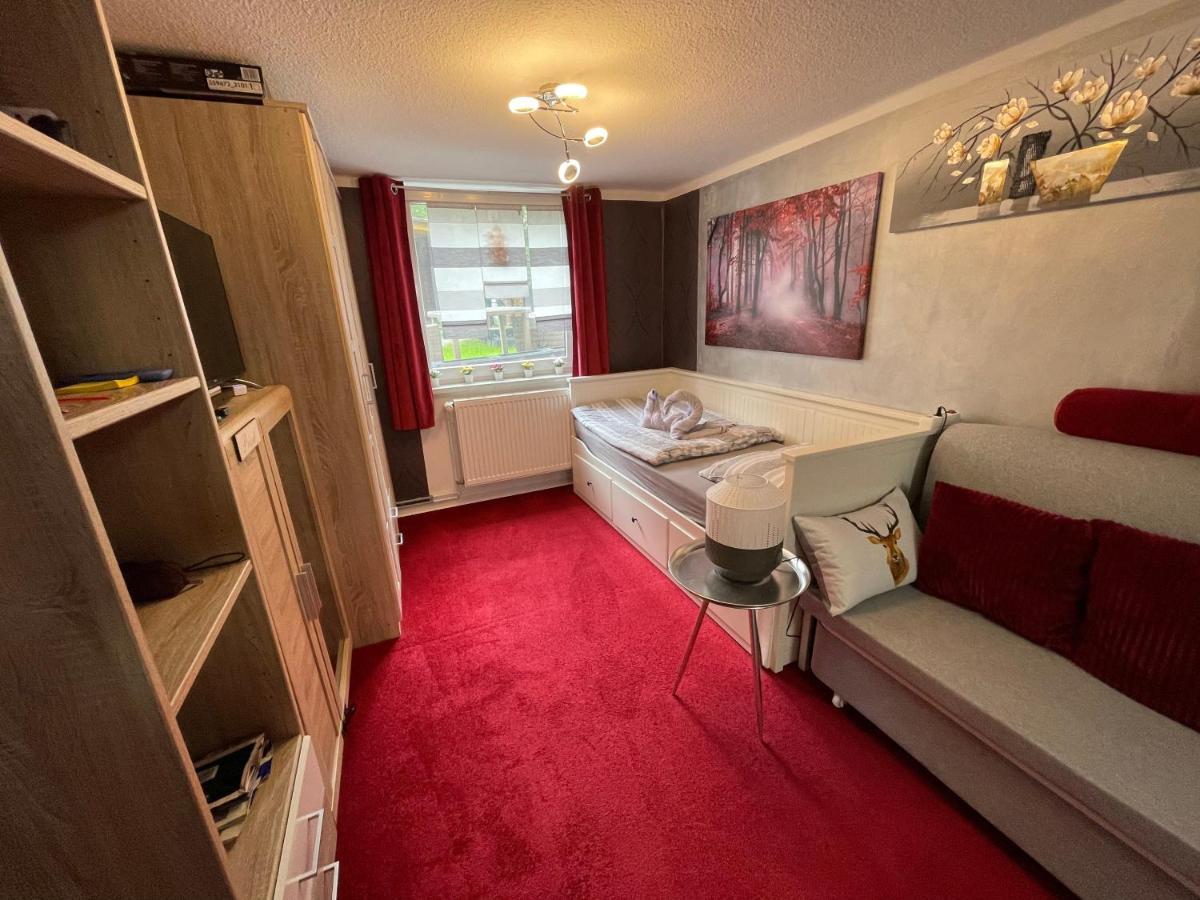 Appartement Tiny House à Burig Extérieur photo
