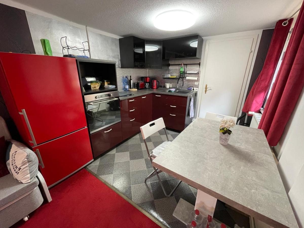 Appartement Tiny House à Burig Extérieur photo